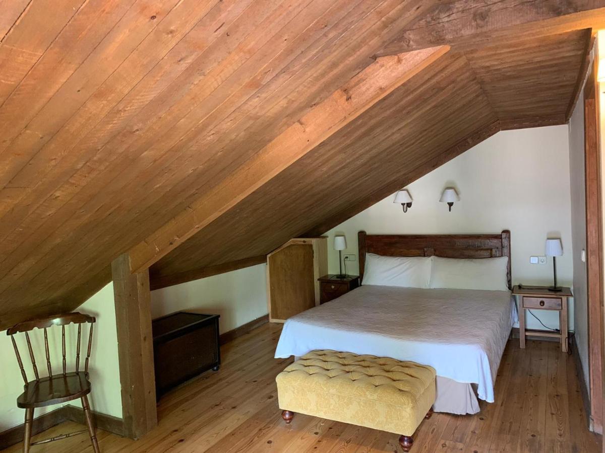 Hotel Charle Хака Экстерьер фото